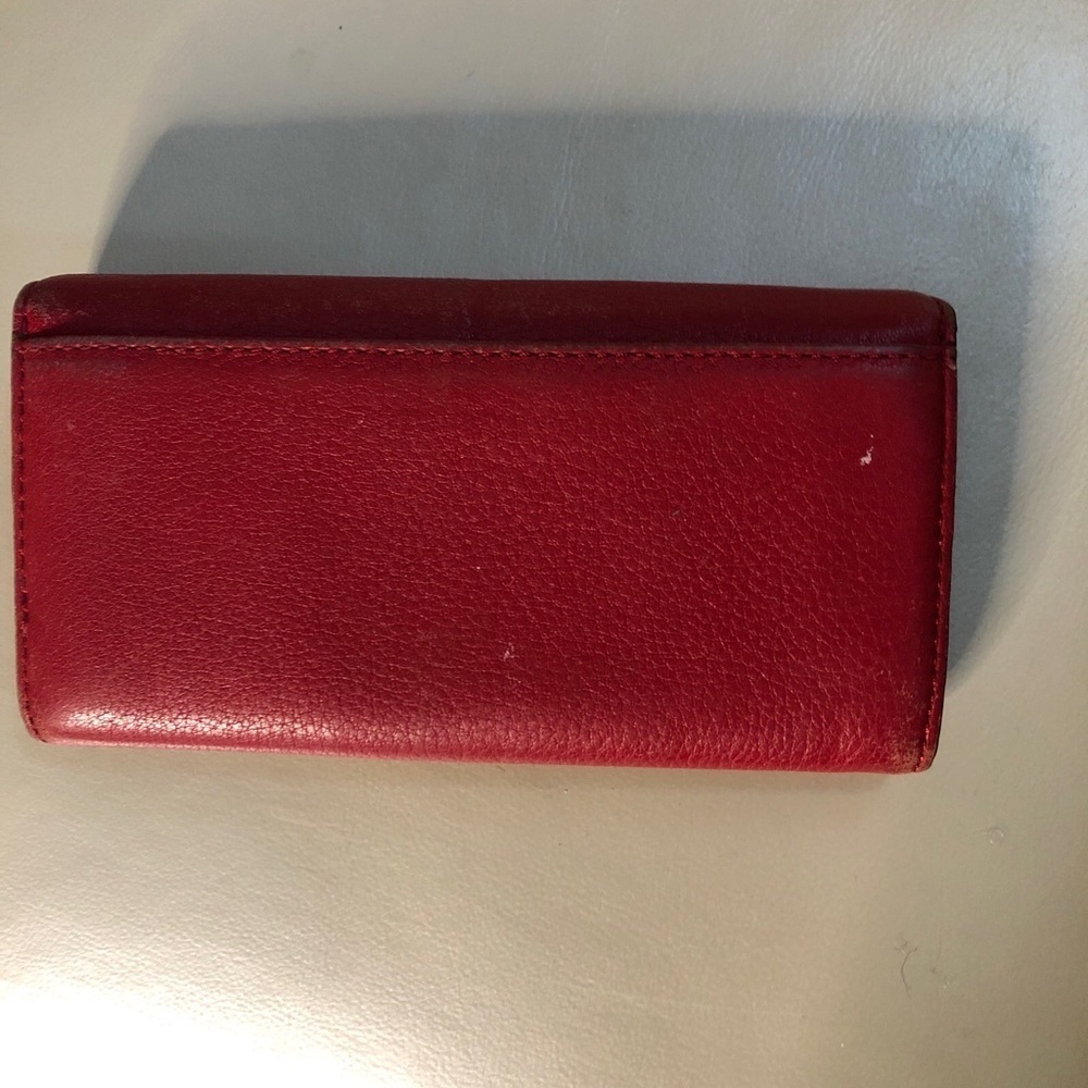 Michael Kors Fulton Soft Leather Red Flap Wallet - Picture 6 of 8